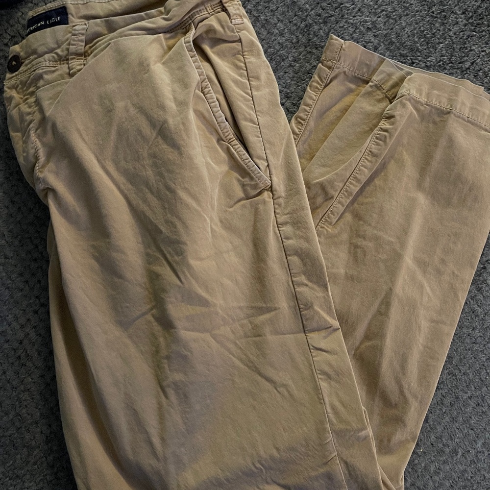 American Eagle Men's Khaki Pants
